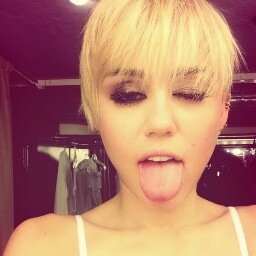 Hey, I'm Donnie, I'm a boy. I'm 13, I love Miley Ray Cyrus, she is my drug for lifee. I post so many things related to her, I only follow smilers! *Miley3*