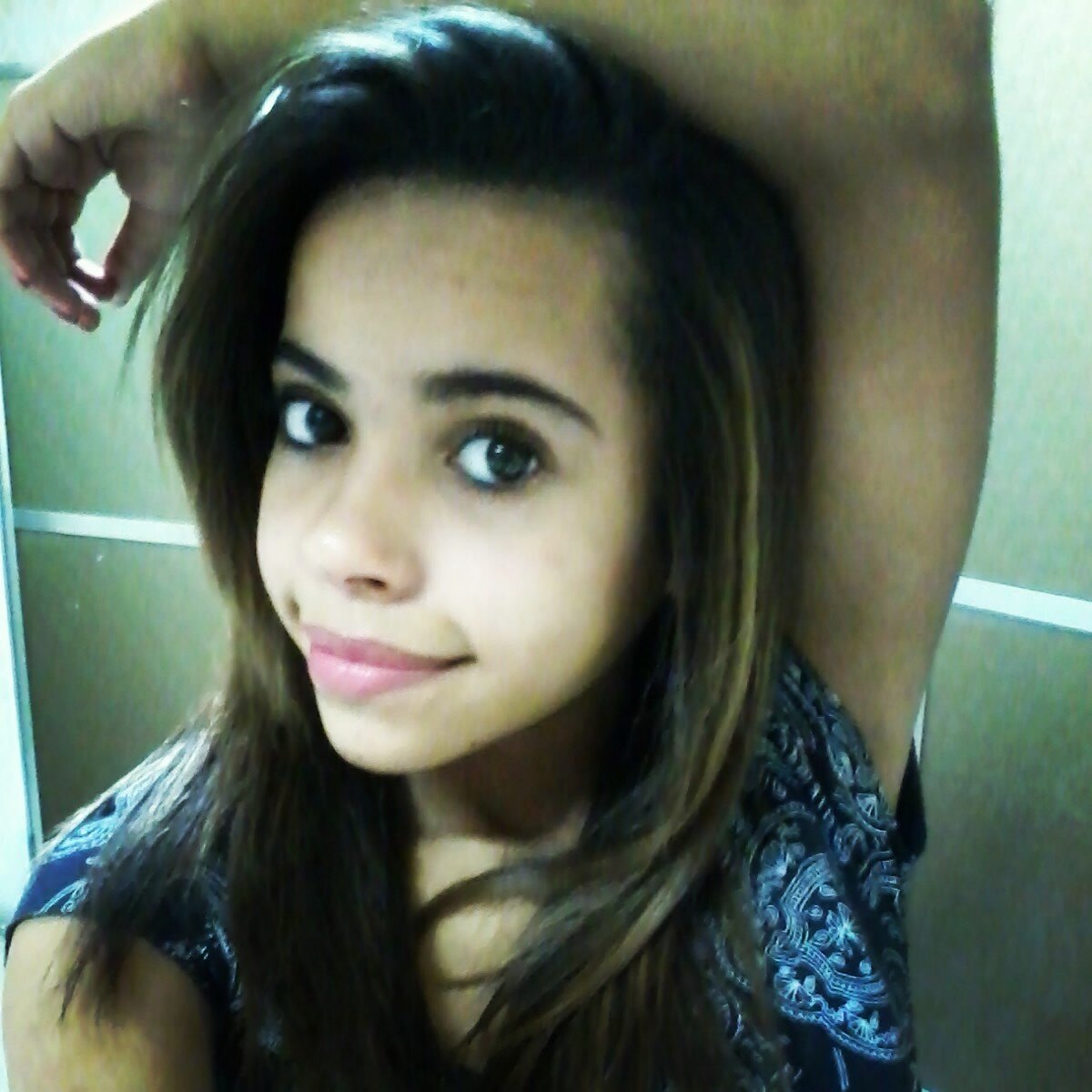 Sou feliz independente da sua opinião.
