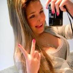 Oii Jent ,, *-* Tbm ? 
Akki Qm Fala , ée aa Geovana :O , 
Eu Gosto Do  Mc Jt *-* Amo Vs Meu Lindo , Gatoo *-* #MomentoEspecial
