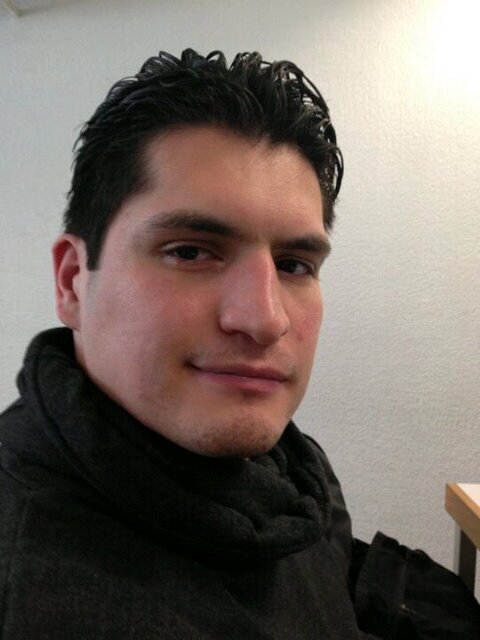 jhonmoya's profile picture. Yo me lo ahorro, usted se lo pierde y otro se lo gana