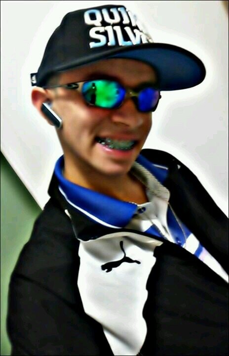 Facebook- http://t.co/dhwuGHD2SE | A viiiida que poucos tem, mais todos queriam melhor do que essa eu nunca vii (88'