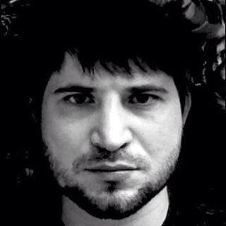 Рабством обвенчаны помыслы худших. Пули, как женщины, влюбляются в лучших…
