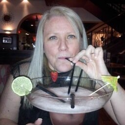 ilovemyself219's profile picture. Reader, movie lover, oh! And tiny fuzzy animals lol!