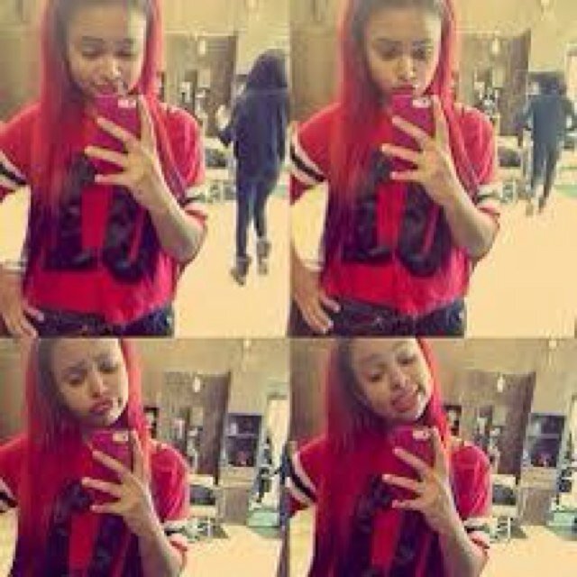 I love my sisters to death.There the best in the whole wide world.Bahja is sweet snd caring of others@Bahja_Spiffy.Roness is smart and pretty@Ronees_❤
