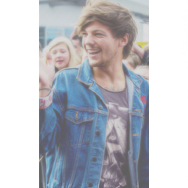 free follow, go follow @louistomls @louistomls @louistomls thanks ily