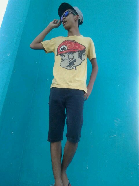 ♥kawan biar beribu...GF biar lah satu♥.wechat I'd erry_ry97..bbpin:2208A566