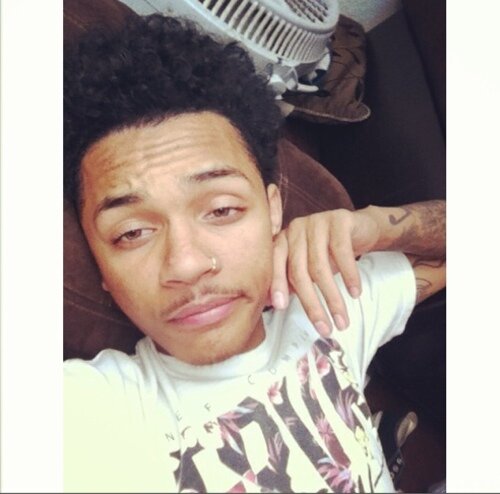 Yungg hooper , dedicated to the game of basketball . NO days off cuh . Blaxican :p