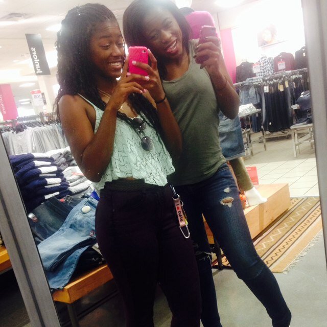 ImChannonMariee's profile picture. Californiaa, Cheerleader at VDLHS, Senior #DIVA ☺ follow me #vistacheerleaders Co-2014 ❤ Single ☺