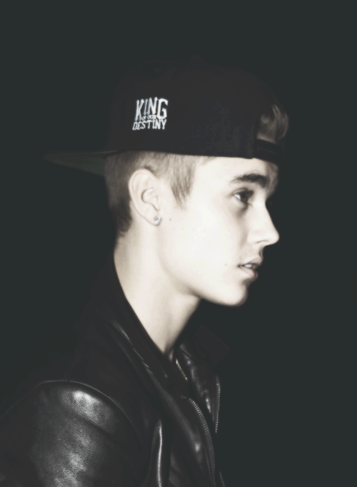 FOLLOW MY MAIN ACC PLS @av0nlove I FOLLOW BACK