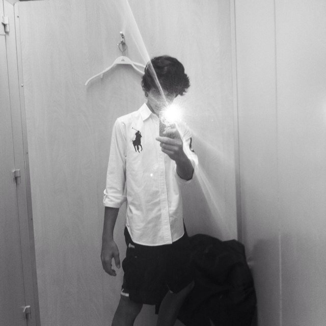 Instagram: Alvaritohm27
