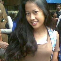 My name is Zakia rahma , born day in 06 juni 1996, school at smp yza2 JHS Bogor. Follow twitter me follback?just mention ;)