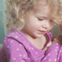 soy la hija biologica de Quinn Fabray y Noah puckerman,pero vivo con mi madre adoptiva Shelbi