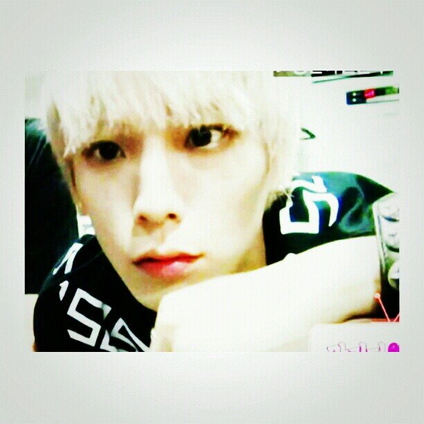 ฮิมแชนแชน.หล่อฟันสวย? มาคุยกับนะครับเบบี้อิอิจุ้บ♡ { real ; @himchanchan } #90line #Loyal__Fam