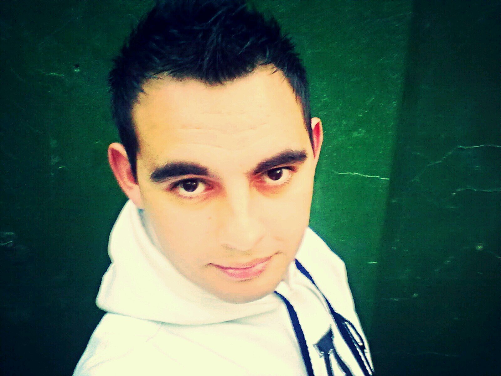 Emanuel Chubi Pereyra, 
Fb:http://t.co/89PwIto25l