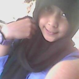 Gak berani follow, belarti ga maco! hii