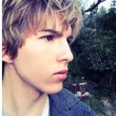 im dustin brooks im all grown up my big sis is zoey brooks  sometimes i miss the fun times i had at PCA #Rp #Taken by autumn IF YOU HURT HER ILL KILL YOU