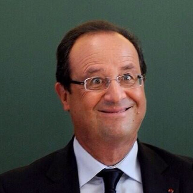 Je traite tous ce que j'ai envie avec ironie. Mes tweets n'engagent que mon subconcient (ou pas).