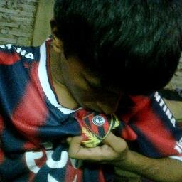 sigo a CERRO desde chico...nadie podra detenerme con este amor ...
