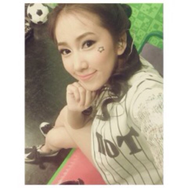 เรียล @nest_nisachol ♥