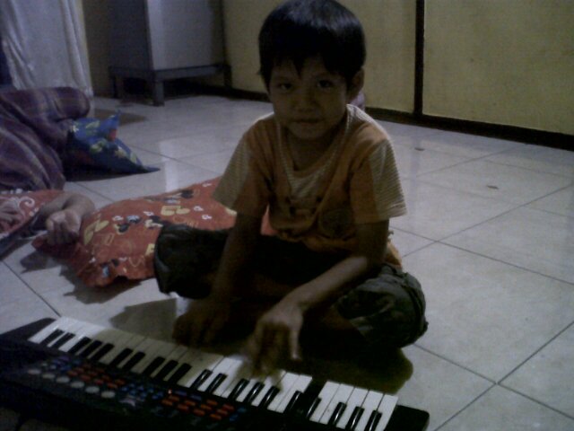 ComSahputra's profile picture. 