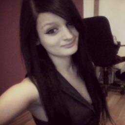 Hi, I'm Ally and I'm from Czech Republic, I love One Direction! ♥ all directioners follow me! ♥
One Band,One Dream,One Direction. ♥