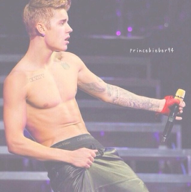 Free follow :) follow  @evanymrsbieber she follows back