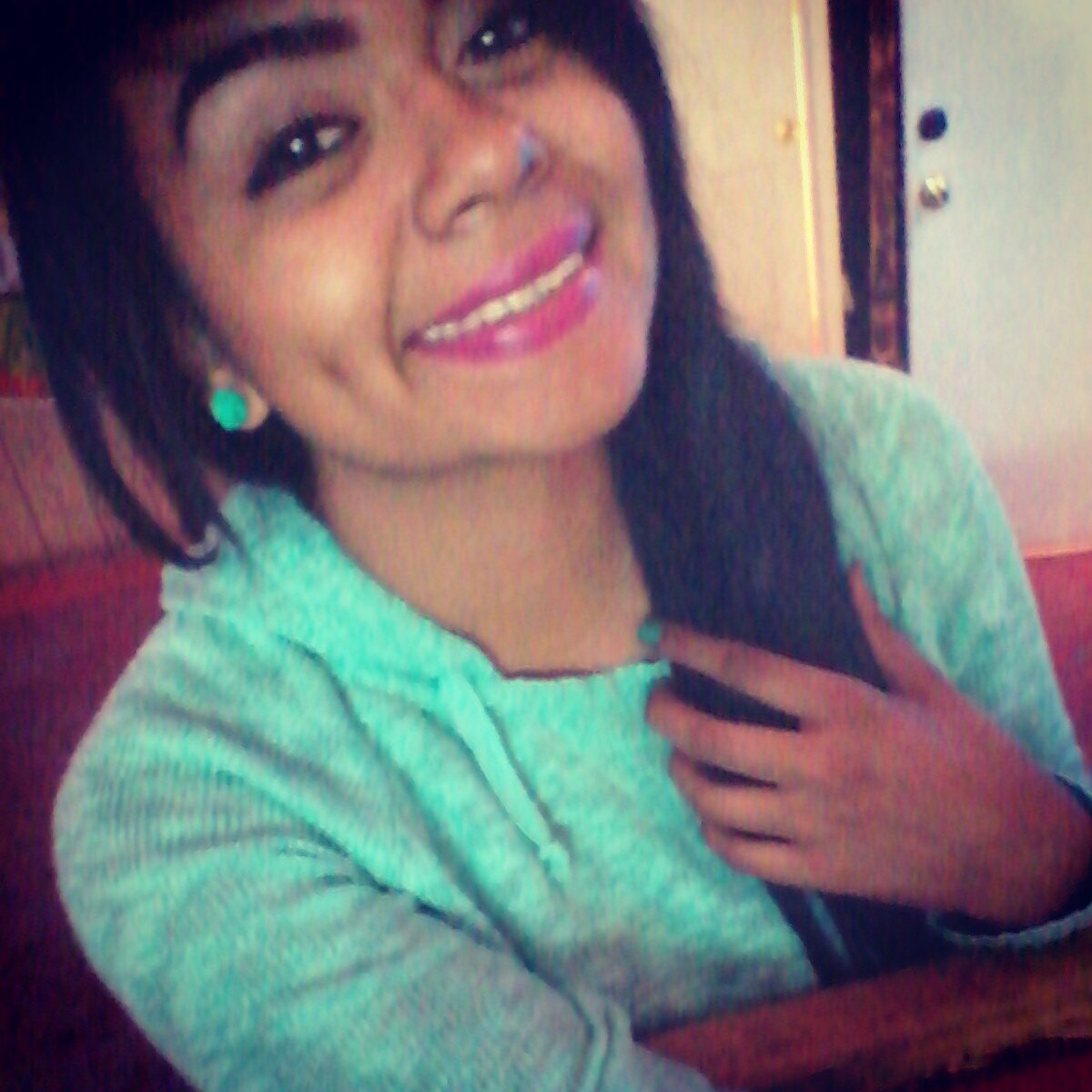 Follow mee ^.^ I'll follow back.