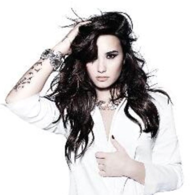 janaya_ortiz's profile picture. STAY STRONG LOVATICS Sahara #0101872 🔆@switchboardxyz
