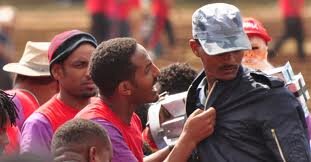 F*CK Tribalists/ዘረኞች!! ETHIOPIA 4 ETHIOPIANS 
አለም ኮሙኒስት ፣ ሶሽያልዚም ፤ ዲሞክራሲ ከዛም ኮንሰርቬቲቭ ሊቢራል ይላል የእኛ ደንቆሮ መንጋ ግን አምሃራ ፣ ኦሮሞ ፣ (ዘሬ) ይላል። የሃይማኖት ፓርቲዎች በቅርብ ቀን ይከሰታሉ