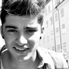 ✖ Para de ler e me come  ✖