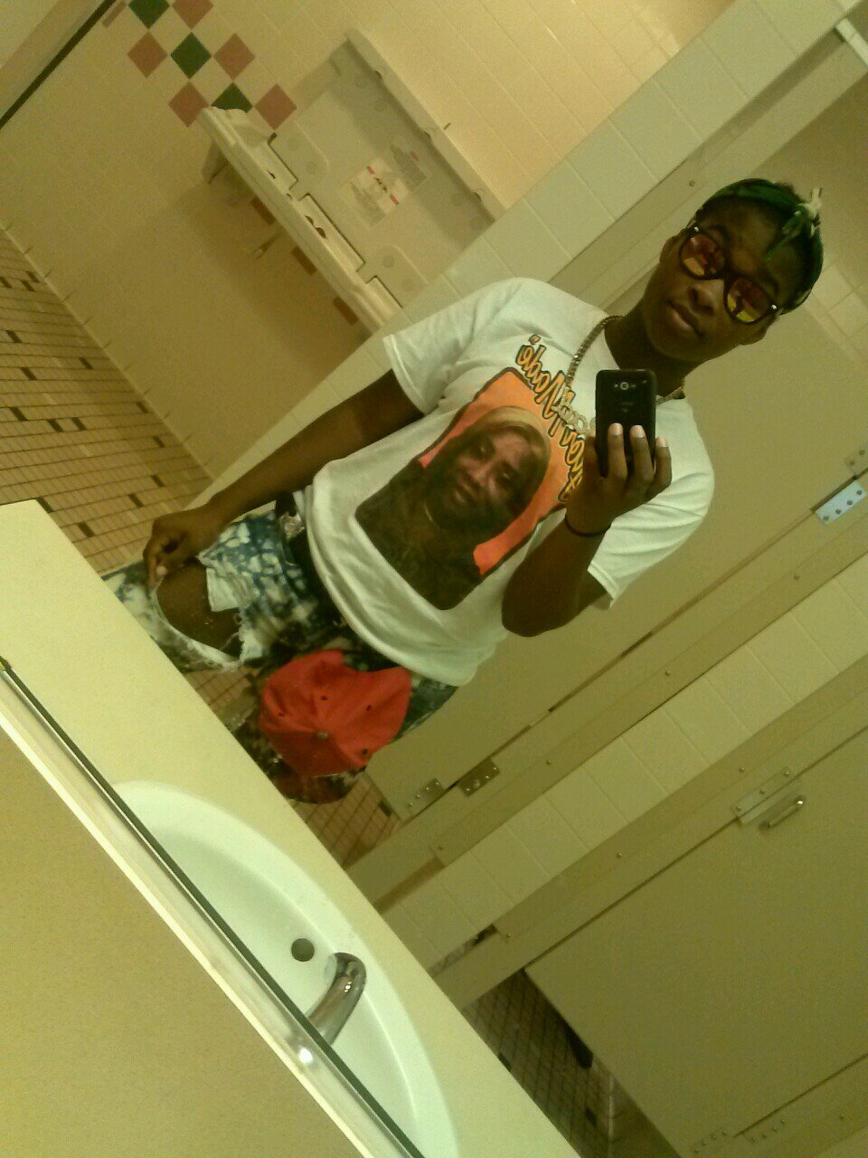 Dopest_Swagg6's profile picture. Im DatHoe if you aint knooo TAHAA