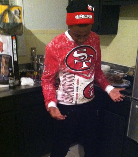 Young nigga trying to make it somewhere 

#Teamthrash bitch