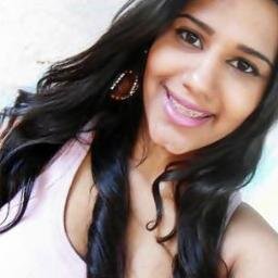 Sou aquele vinho caro que você não sabe degustar , porque só esta acostumado com pinga barata bj bj,/ Diferenciada Ousada & Filha de Deus ♥