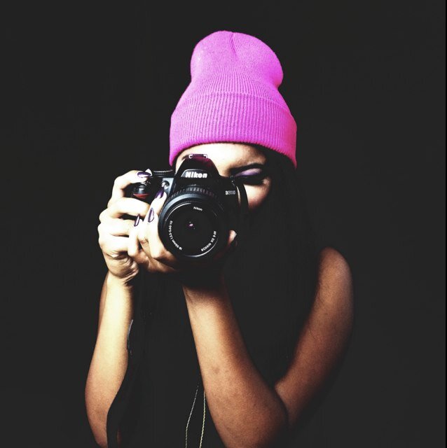XXI year old, fashion photographer
· Instagram » @yourlittlewildchild