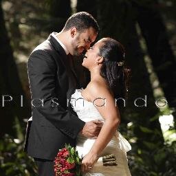 My husbands Sunshine!Ind.Engineer,MBA,hopeless lover,impressions come out from the most little things,love God,kids,movies,music,beach,sugar.