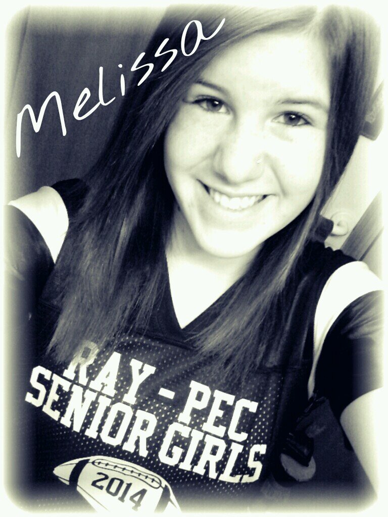 follow me and ill follow back:)