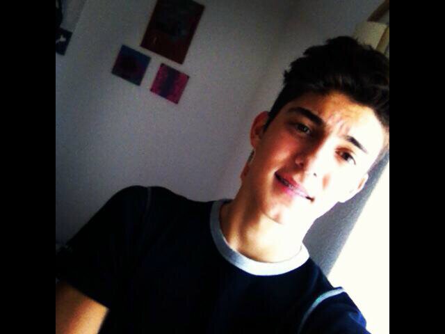 Hala Madrid| |Havo|Insta; lucaoderin| Somewhere in the clouds★☁|| #EASTside•