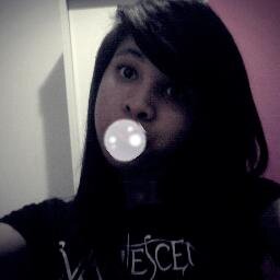 Evangélica, gamer, otome, amante de rock, sensível, preto sz Caveiras porque são todas iguais.