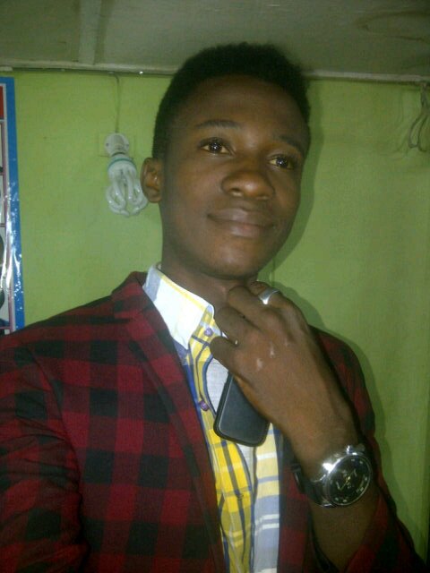 Junior:;-_08062815260 -;_:pin;26D25303