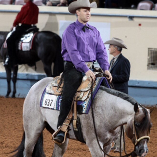 Tweets from a guy rider chasing his dream. W.P. rider! #TeamAQHA. Firefighter