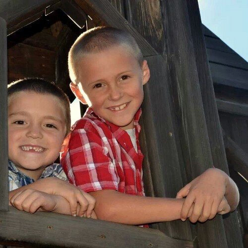 I am a mother of two little boys and I am a big NASCAR fan. I love the farm life.. I love the tv show that has to do with paranormal..