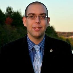 Directeur général du Club de soccer de Longueuil. Tous les propos tenus n'engagent que moi.