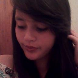 Mucha gente te amara por lo que eres, y otros te odiaran por la misma razon♥