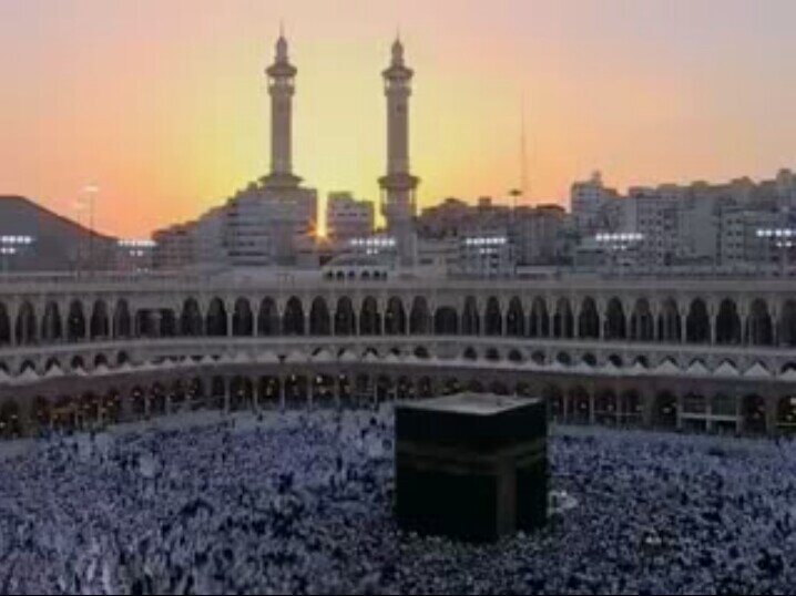 Solusi berhaji & umrah: professional, terorganisir, komitmen, dan amanah...