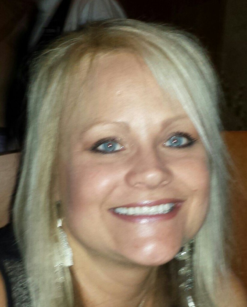 3Khowell's profile picture. Mom, Nurse, Wife & Eternal Optimist. Boomer Sooner🤍♥️SKOL Vikings