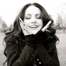 @lizismine just gave you a free follow. Go follow her!