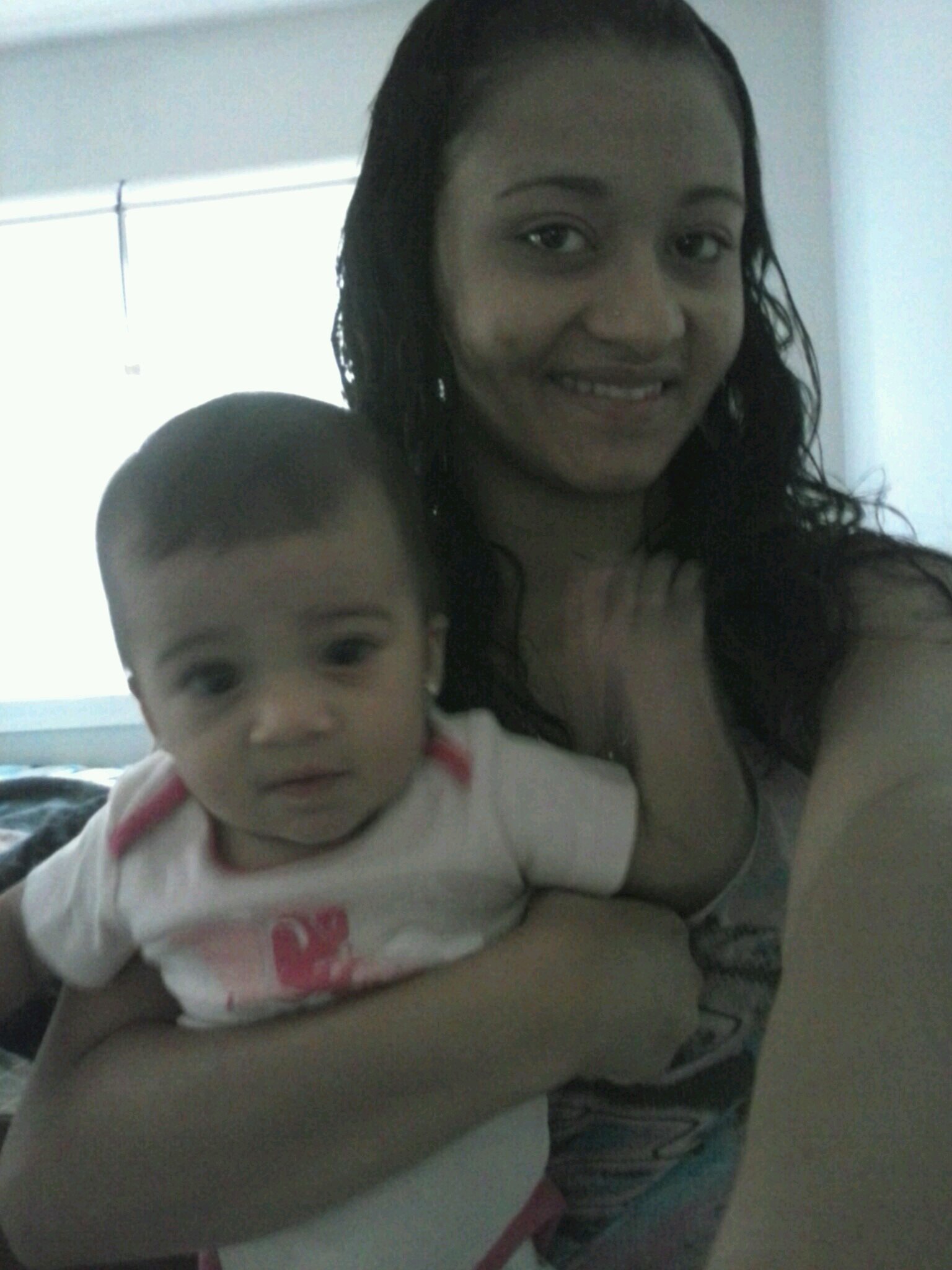 Well my names shania.  I'm 18 I've got an daughter and she's my world.