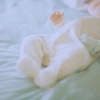 A simple girl. Caring person, and ambition. I love making people smile. I'm not perfect, but my intention is pure. my parents and my brothers are my life ♡.