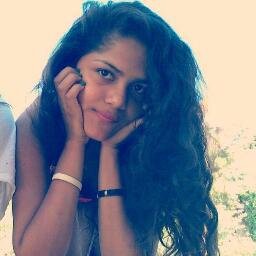 ♥ Dios Bendice mi vida ♥ Soy sencilla, alegre y muy amiguera :) SÍGUEME QUE YO TE SIGO :D