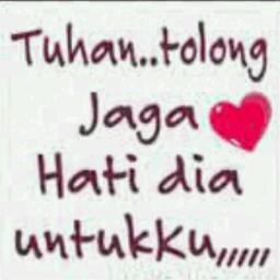 tadi malam jumnpa cih mantan senang kali ... wakaupun teman yang suka sama dia tapi aku tetap senang jumpa dia :* semoga bisa jumpa dia lagi :*:* (D)